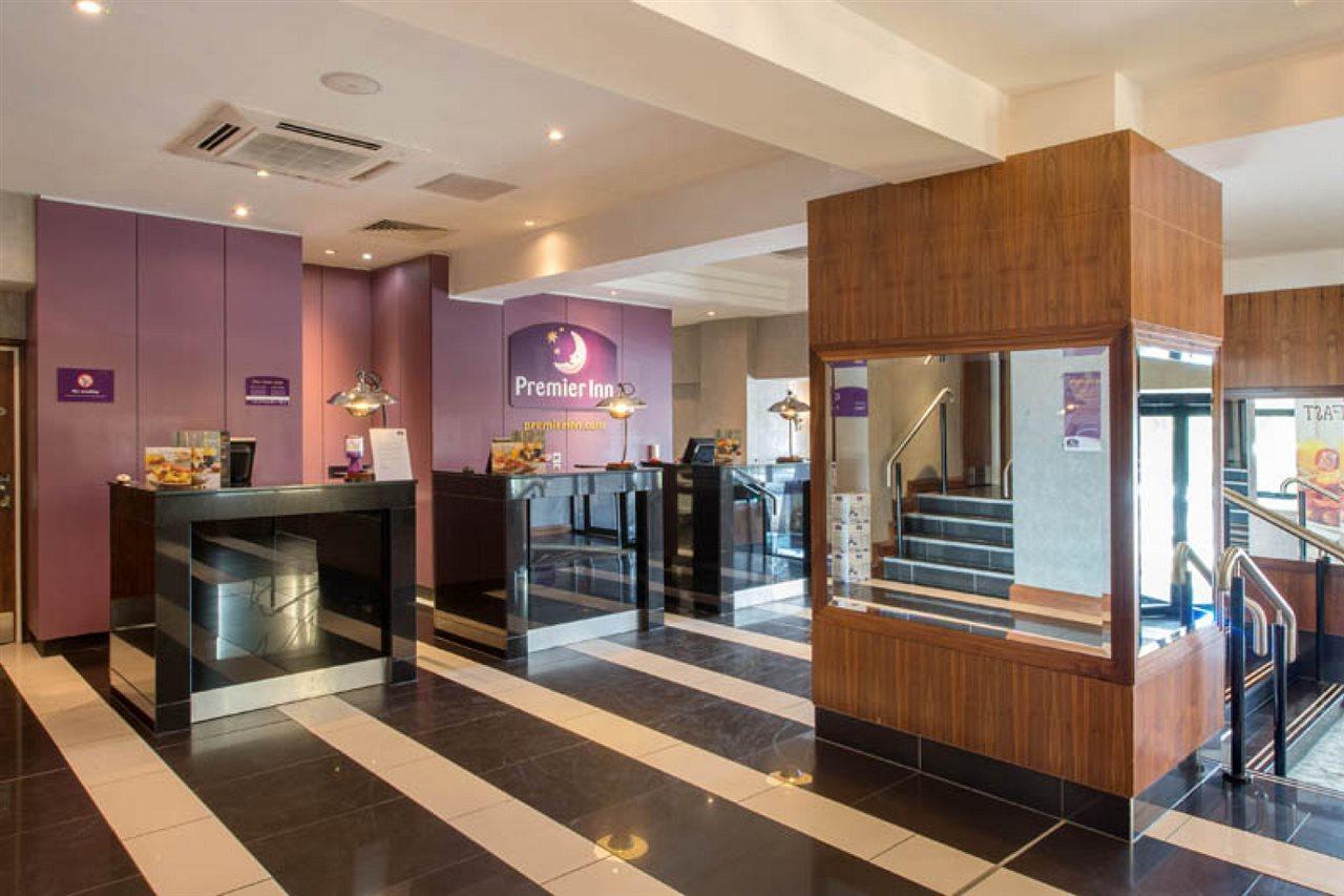 Premier Inn Bournemouth Central מראה חיצוני תמונה