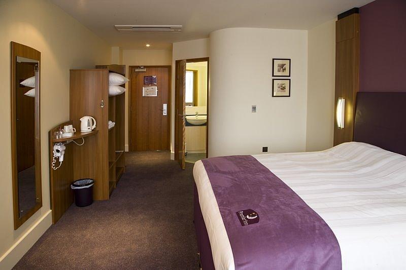 Premier Inn Bournemouth Central מראה חיצוני תמונה