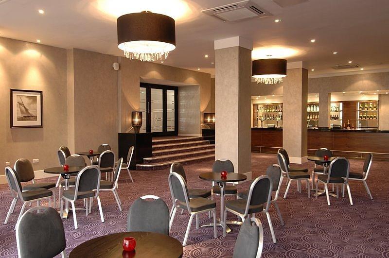 Premier Inn Bournemouth Central מראה חיצוני תמונה